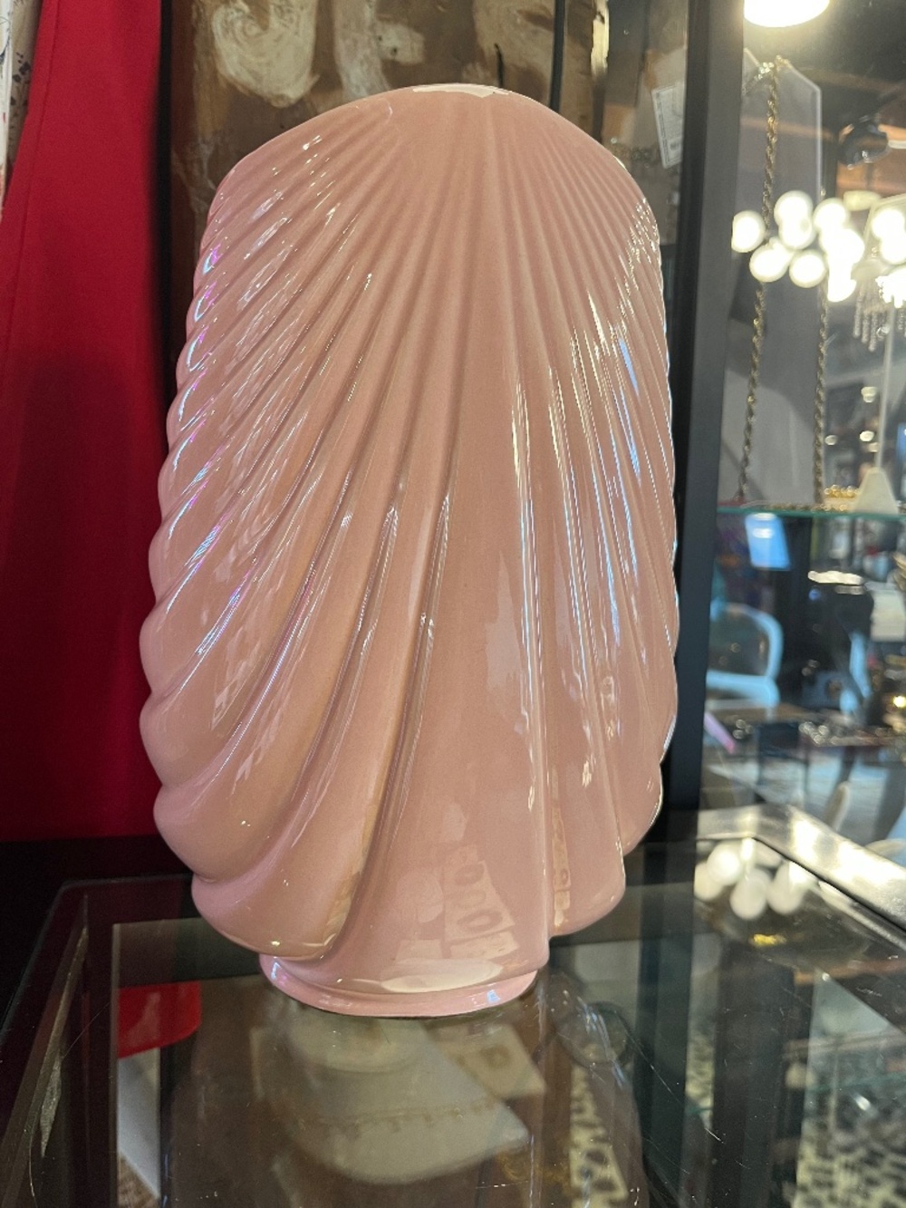 Vintage 80s Deco Pink Shell Vase / Planter